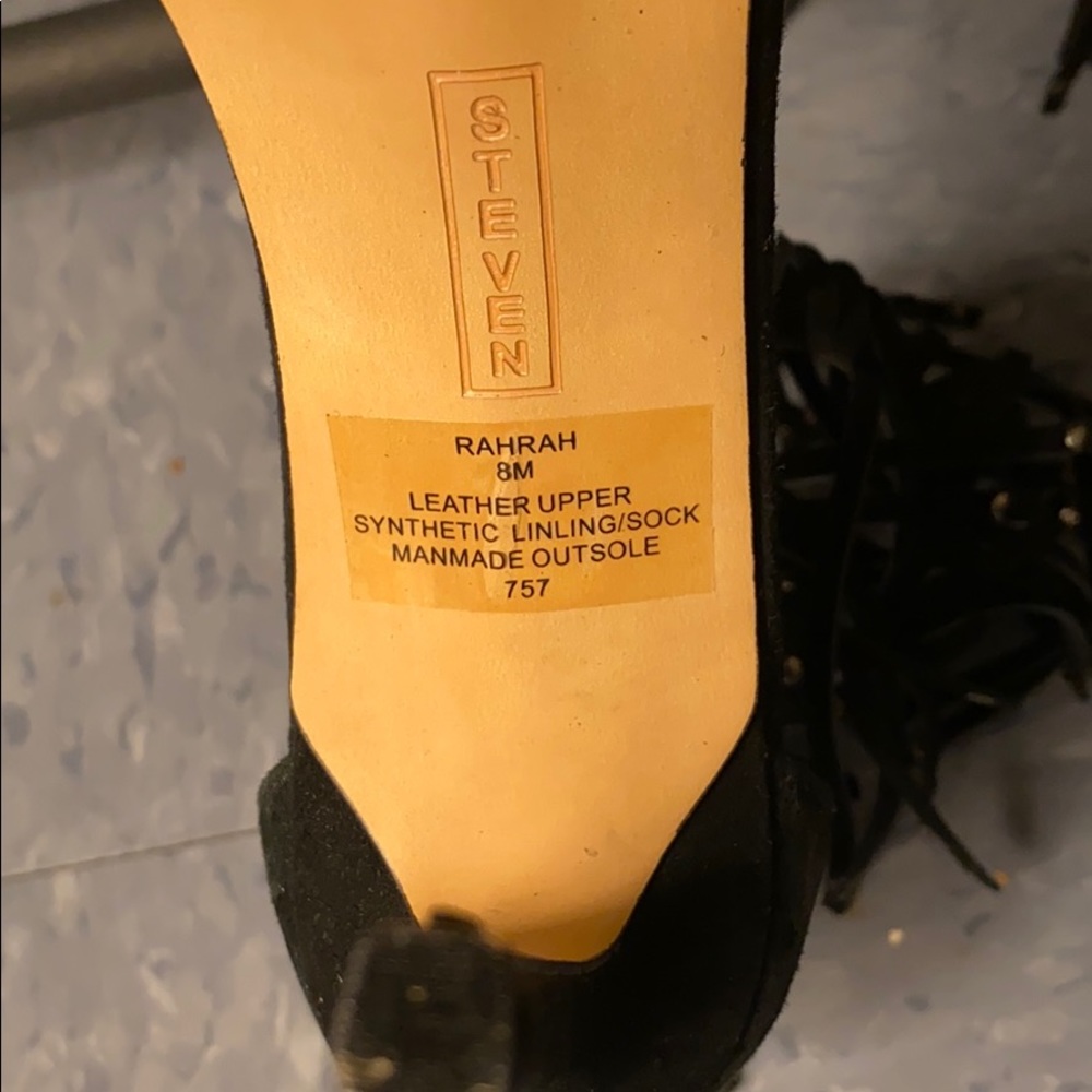 New Steven By Steve Madden Black Fringe Shoes! - image 5